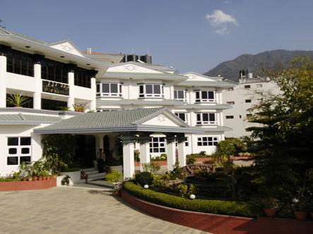 View Bhrikuti Hotel Katmandú Exterior foto